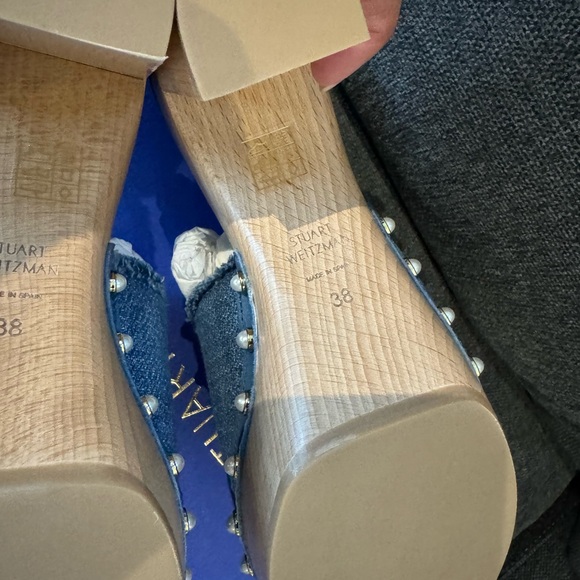 Stuart Weitzman Pearl Clog 85 Sandal - Picture 7 of 11